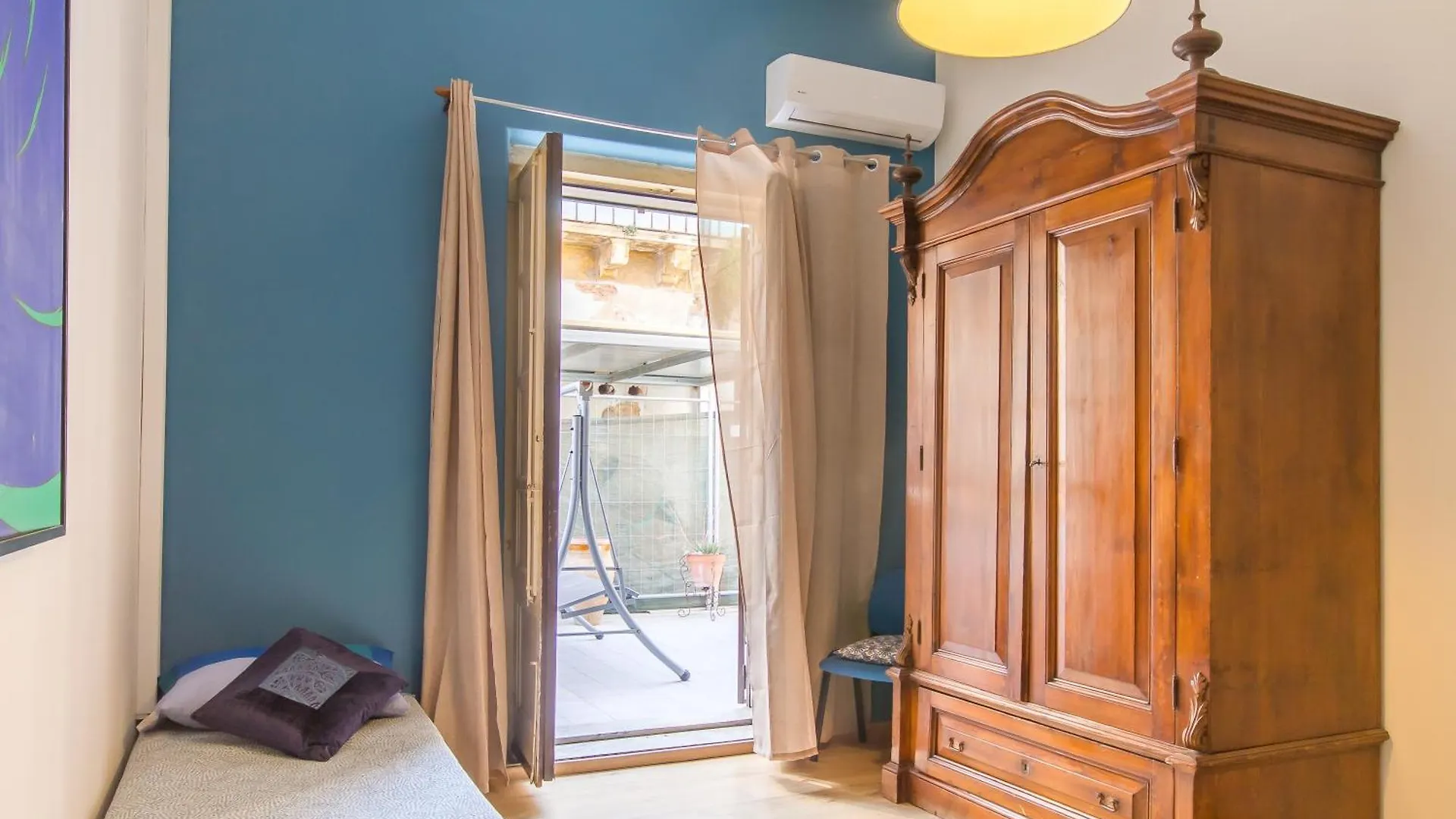Arte House In The Historical Catania - Happy Rentals 0*,