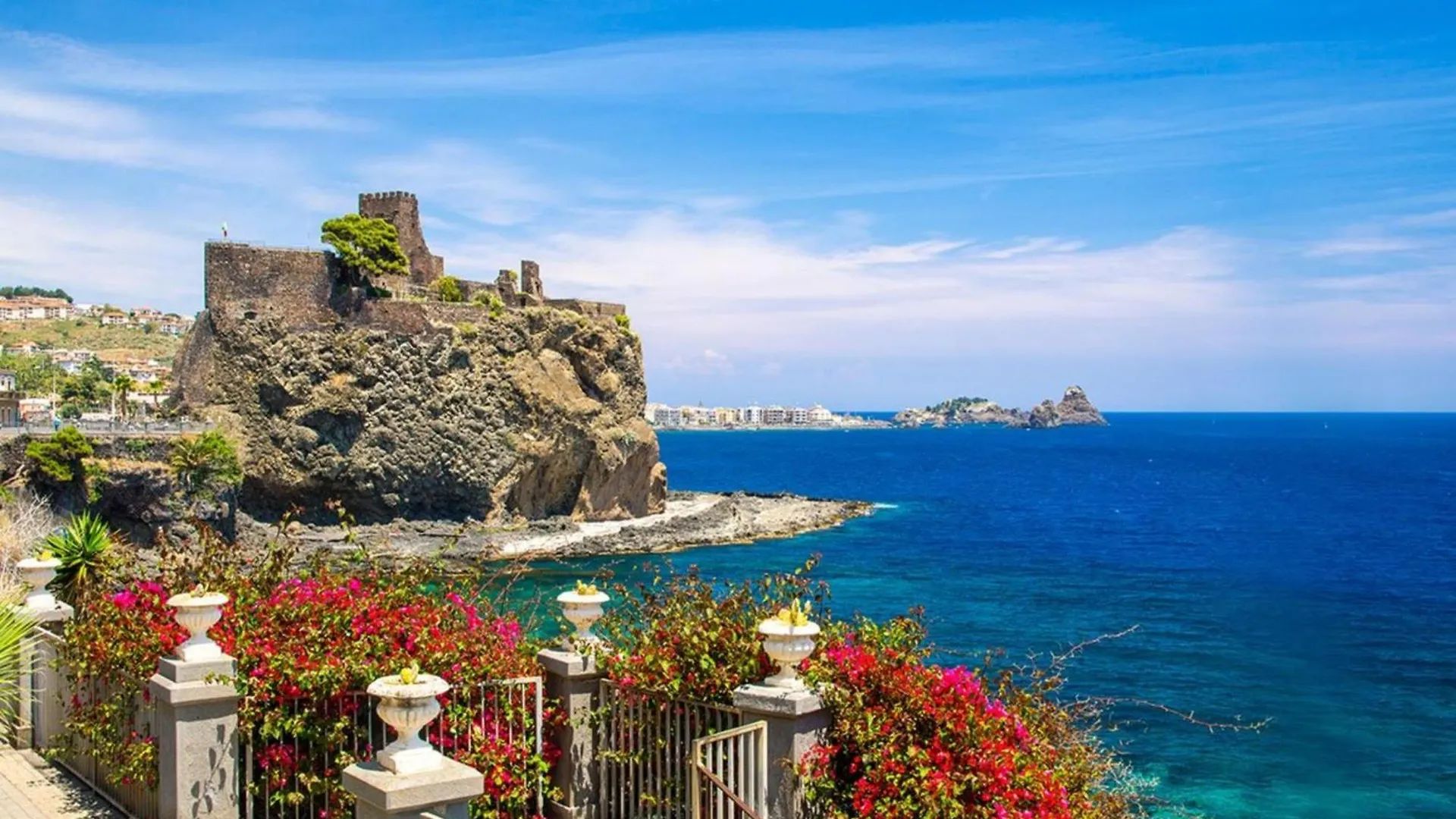 Arte House In The Historical Catania - Happy Rentals 0*,  Italia